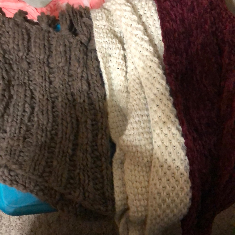 Knitted scarfs